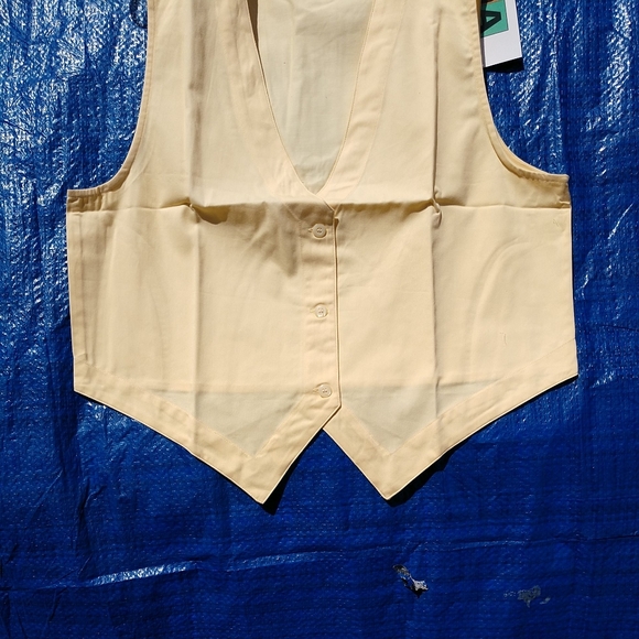 COPY - Yellow Broadcloth Vest XL NWT - Picture 5 of 11